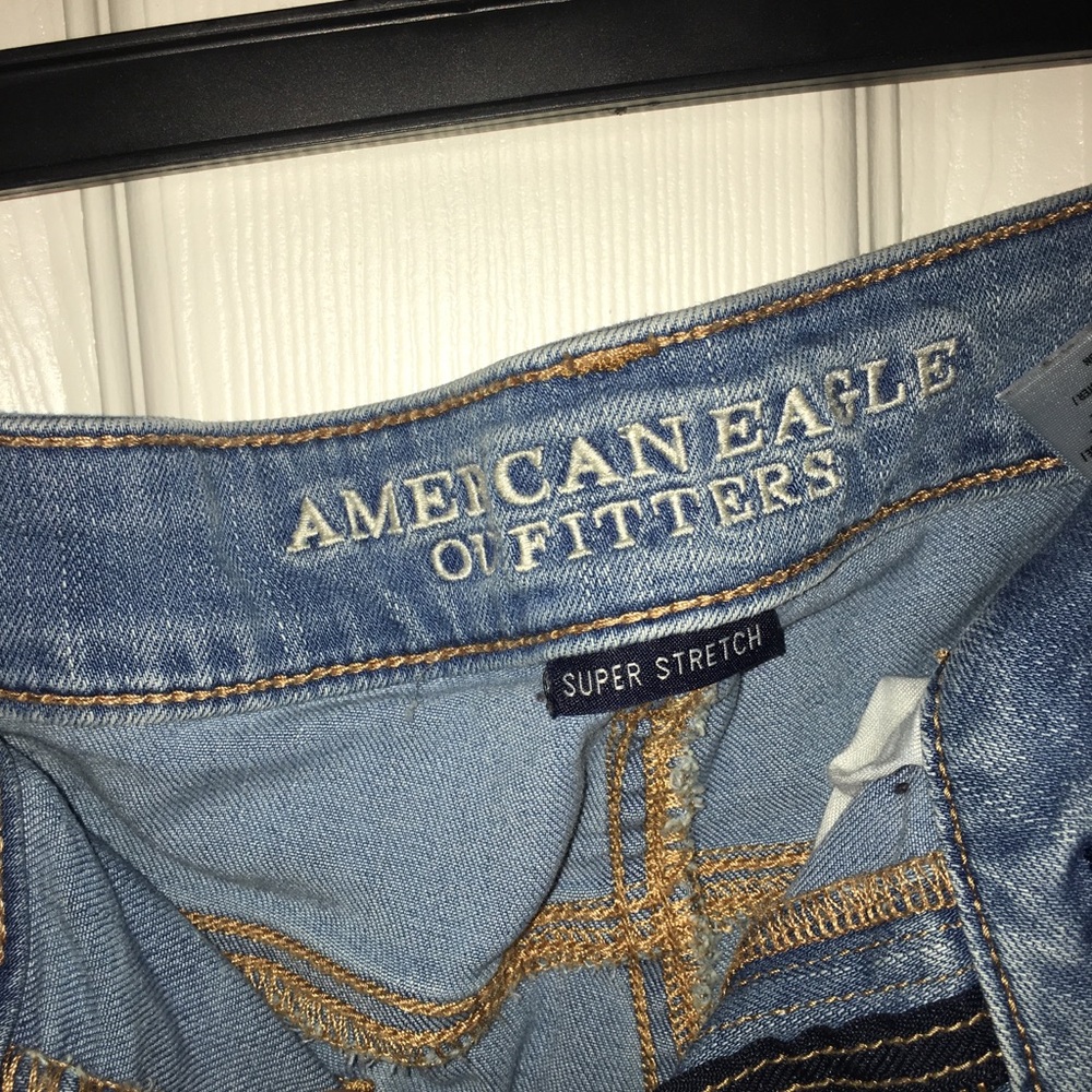 Light wash jeans